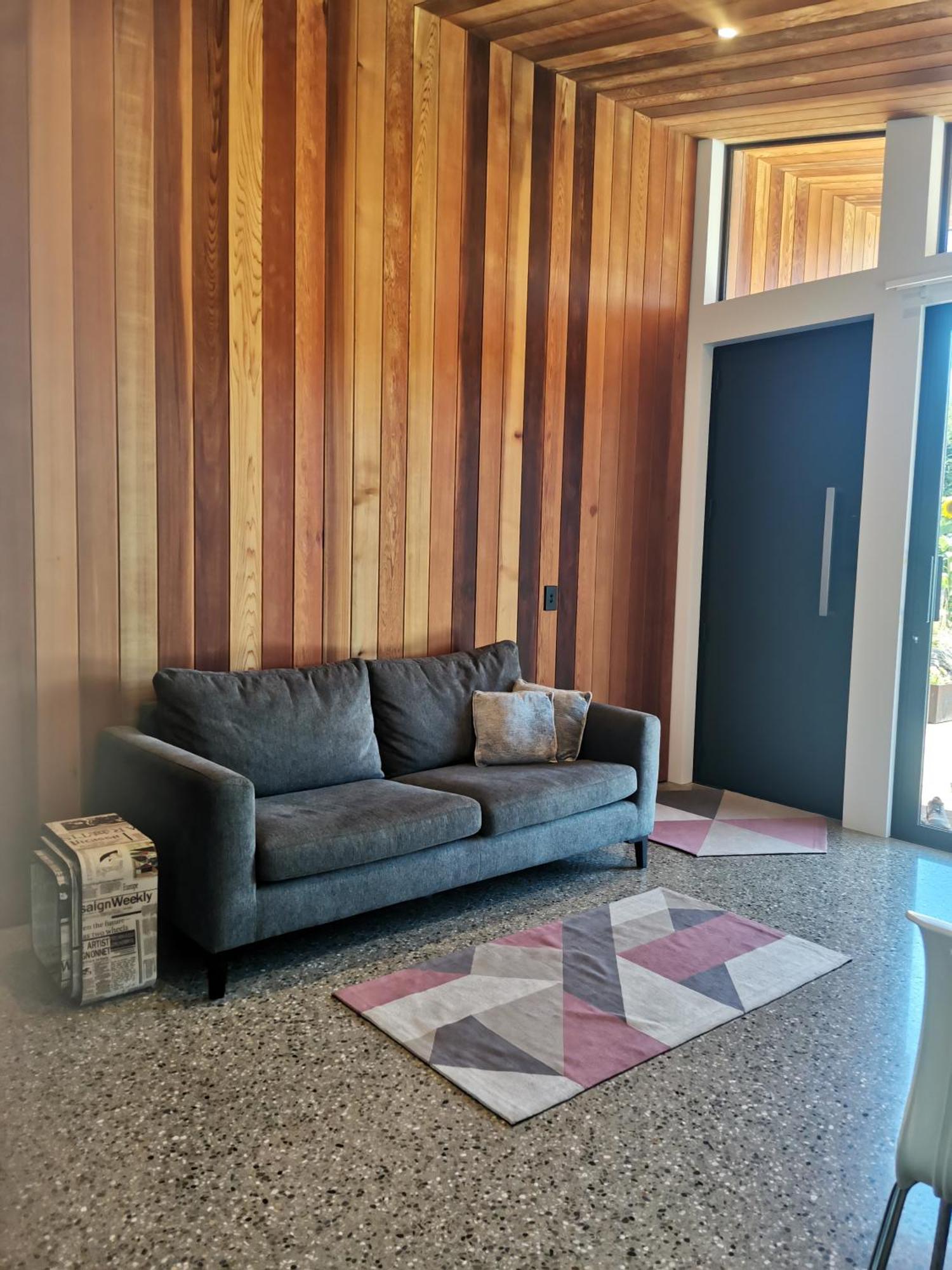 Roys View Appartement Wanaka Buitenkant foto